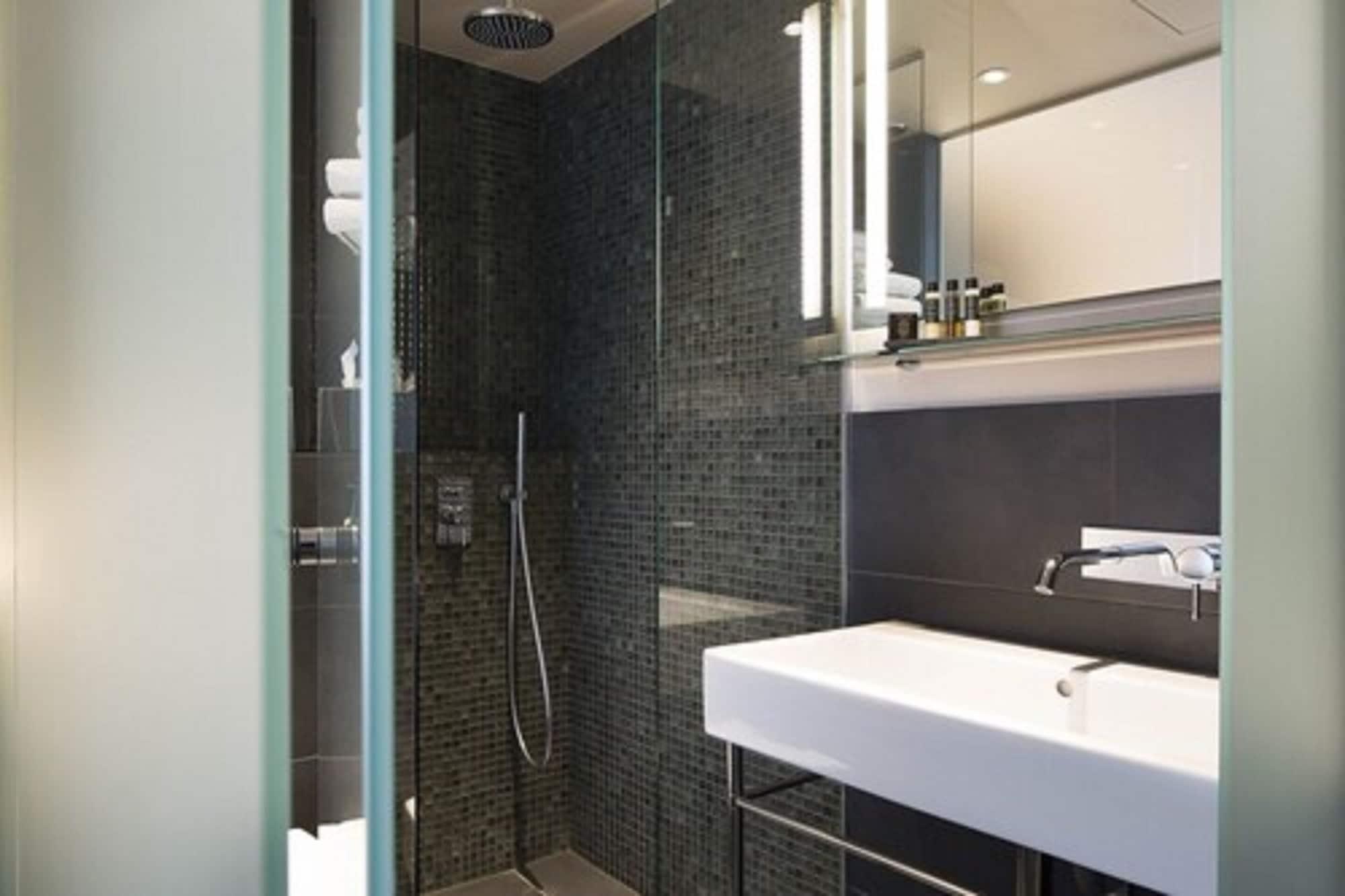 Best Western Quartier Latin Pantheon Paris Exterior photo